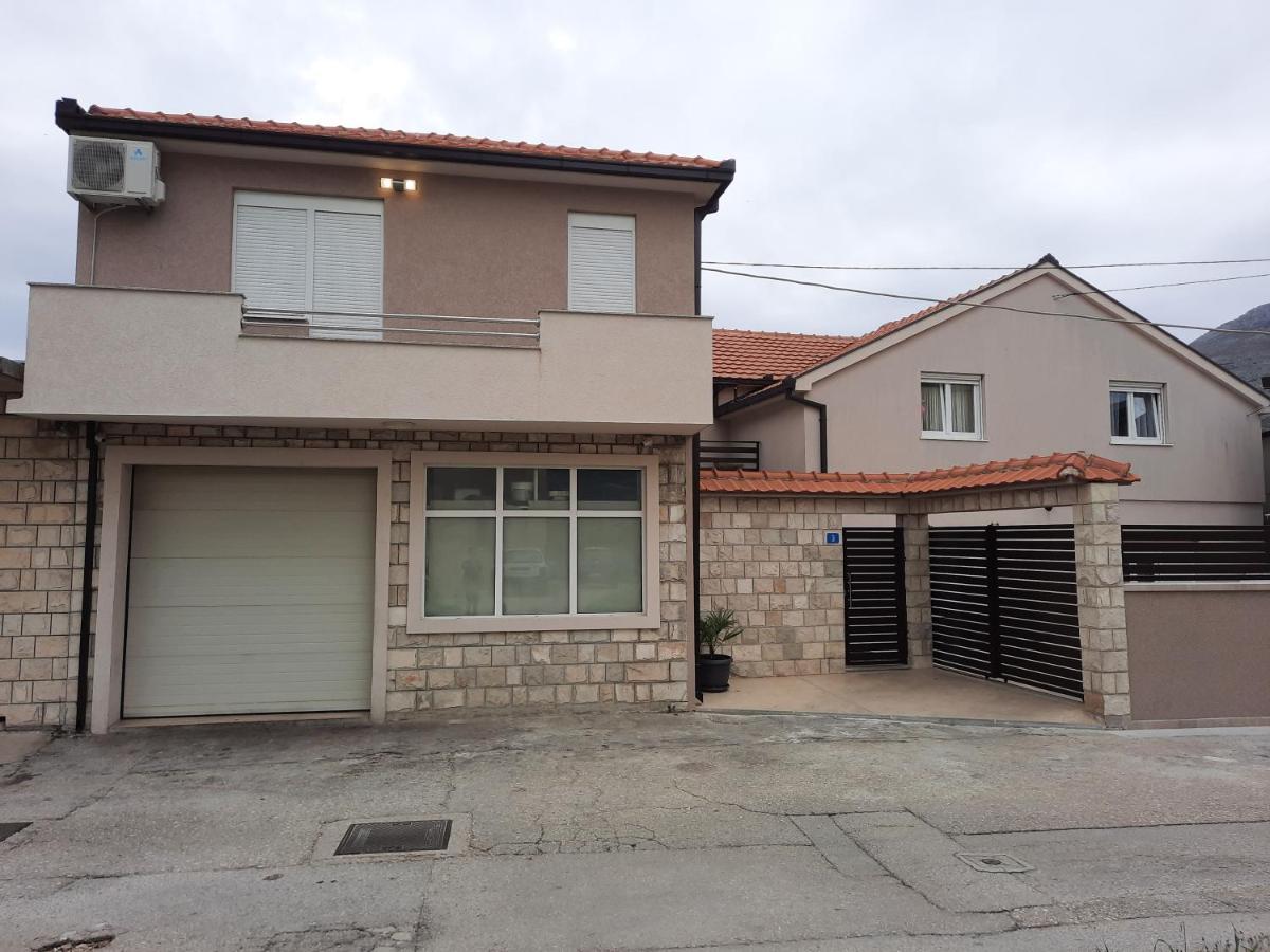 Apartman Sirena Требинье Экстерьер фото