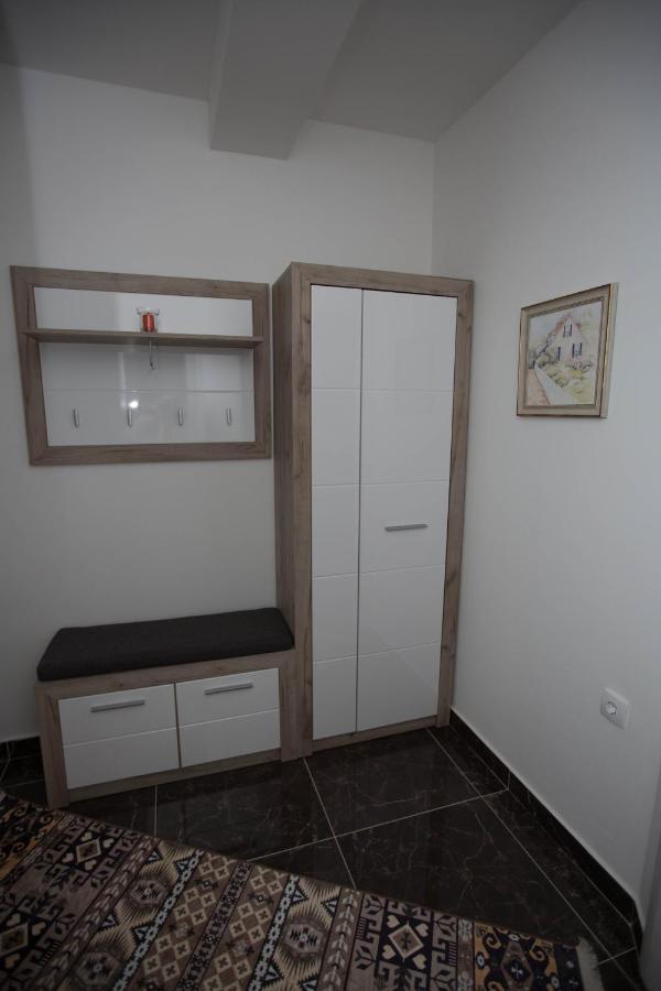 Apartman Sirena Требинье Экстерьер фото