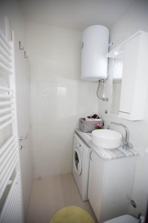Apartman Sirena Требинье Экстерьер фото