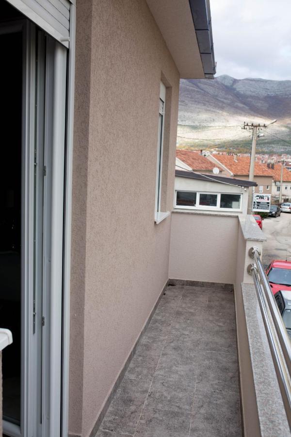 Apartman Sirena Требинье Экстерьер фото